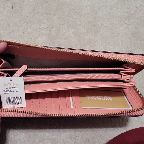 Michael Kors Jet Set Wallet Wristlet MK Peach - Picture 3 of 3